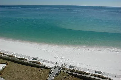Holiday home 2122 Stunning Three-Bedroom Penthouse Shoreline Towers 2122 Destin