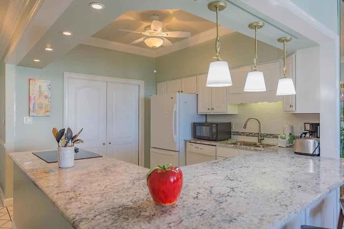 Holiday home 2122 Stunning Three-Bedroom Penthouse Shoreline Towers 2122 Destin United States