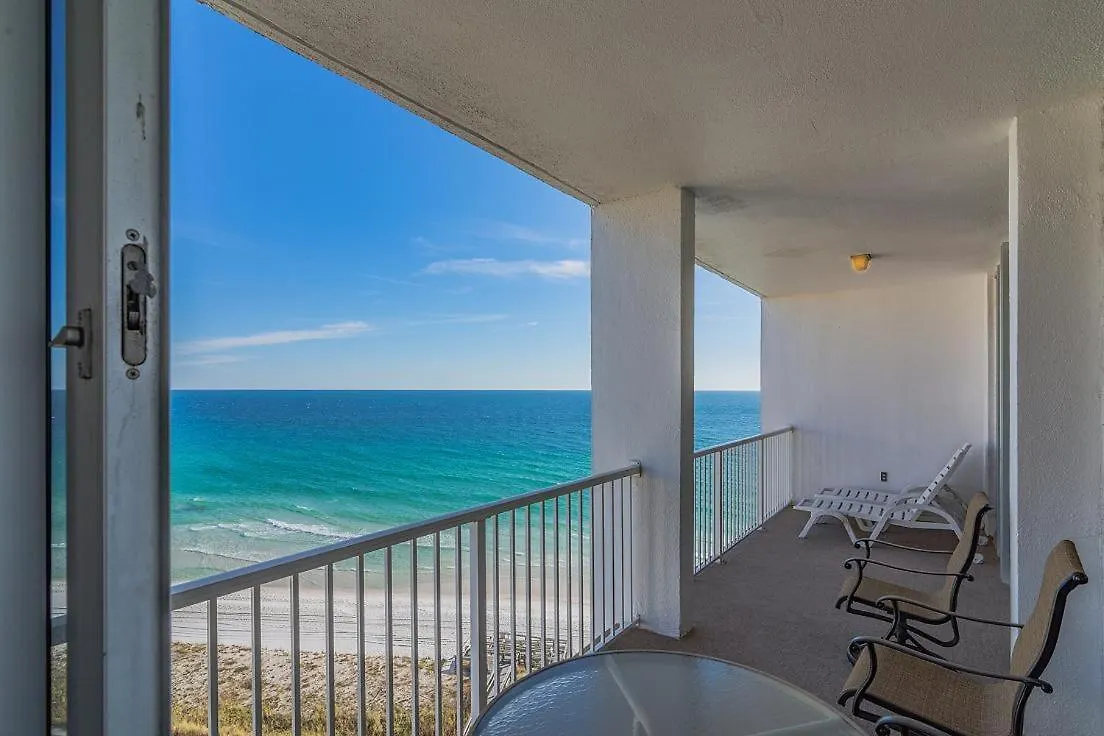 2122 Stunning Three-Bedroom Penthouse Shoreline Towers 2122 Destin