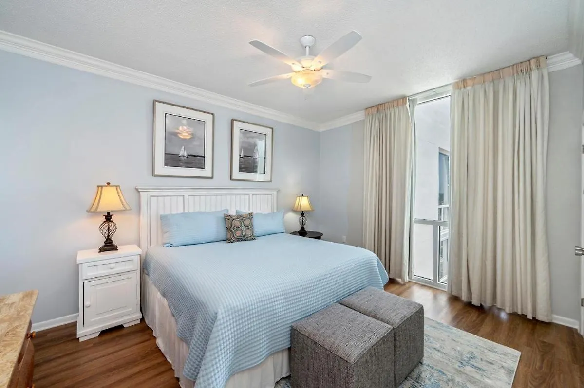 2122 Stunning Three-Bedroom Penthouse Shoreline Towers 2122 Destin United States