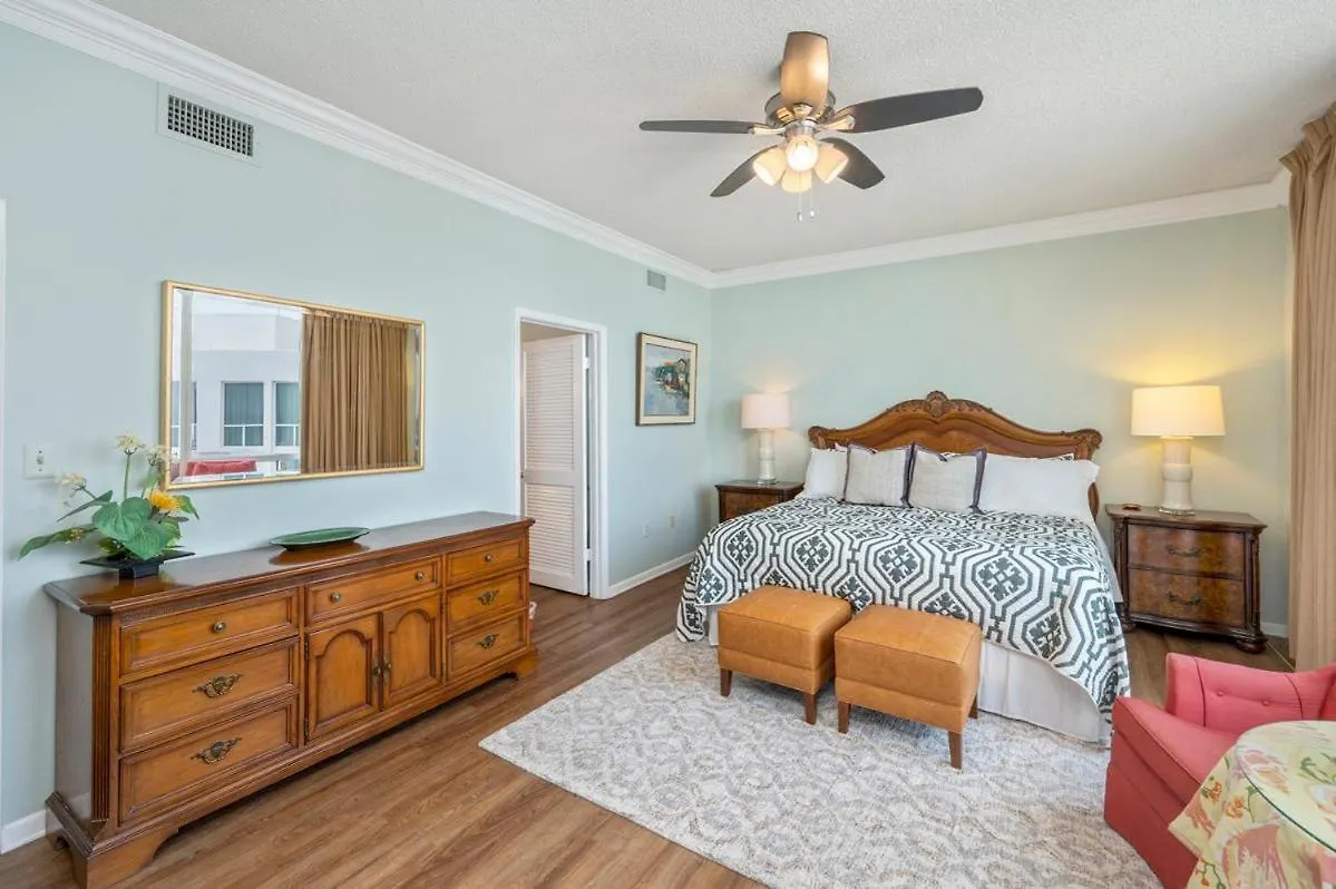 2122 Stunning Three-Bedroom Penthouse Shoreline Towers 2122 Destin 0*,  United States
