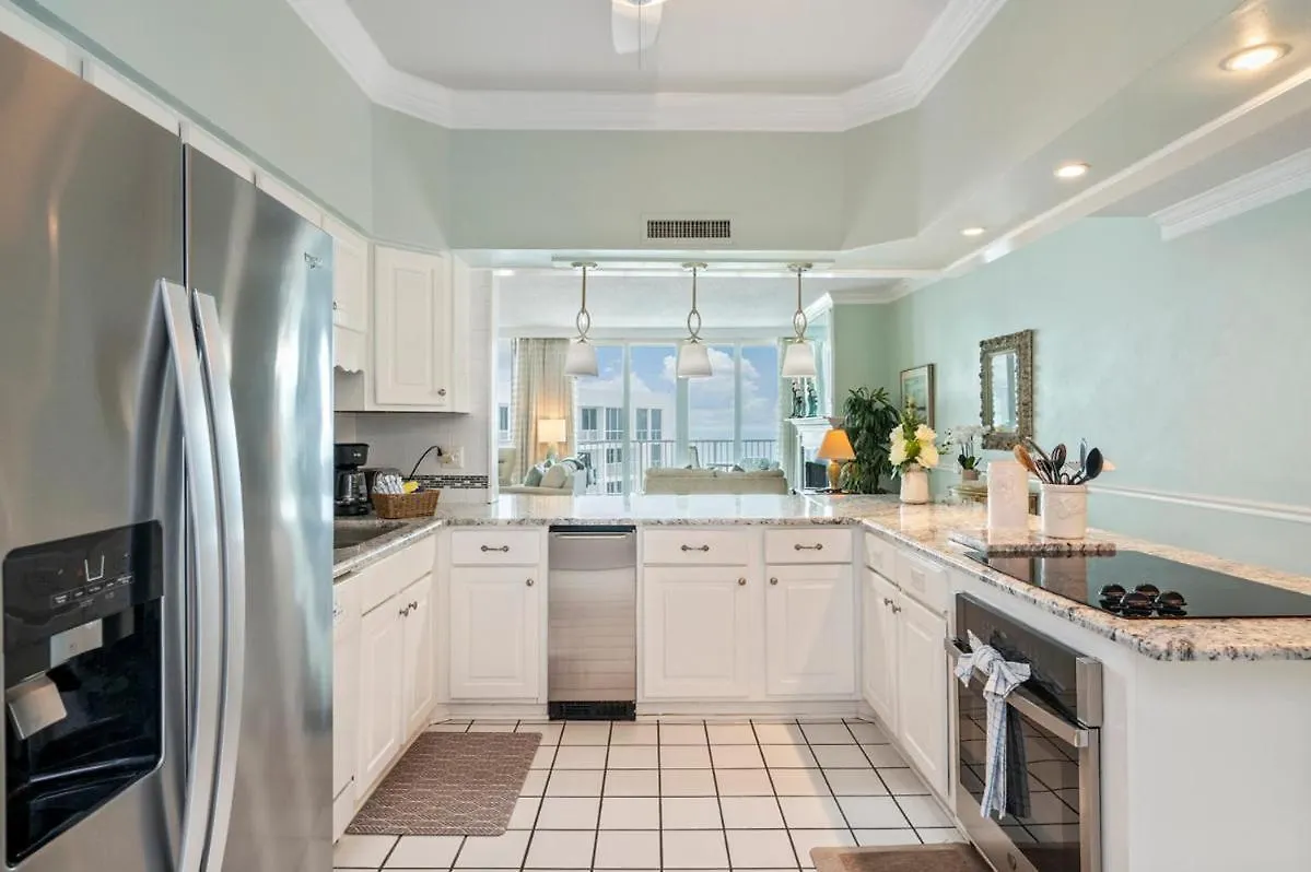 2122 Stunning Three-Bedroom Penthouse Shoreline Towers 2122 Destin Holiday home