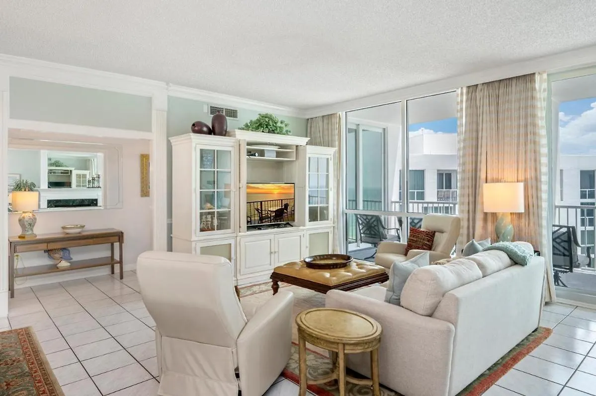 2122 Stunning Three-Bedroom Penthouse Shoreline Towers 2122 Destin Holiday home