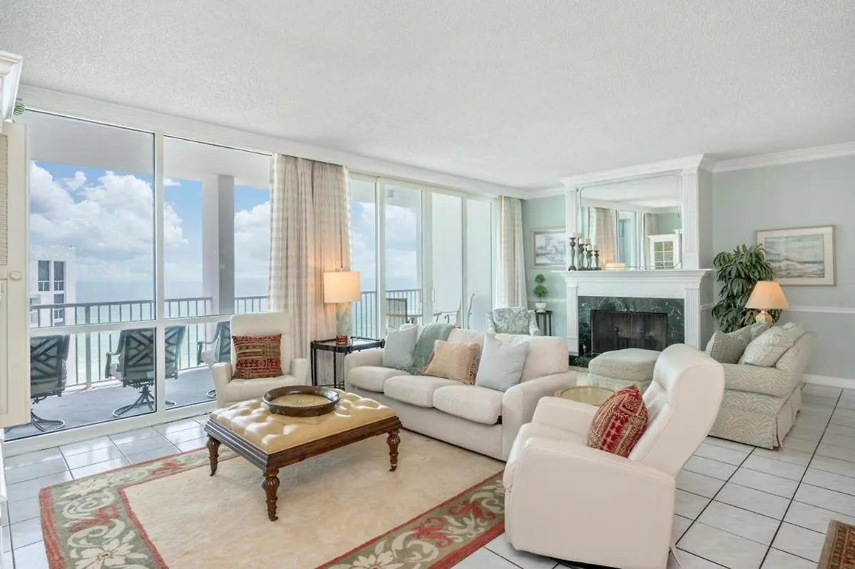 2122 Stunning Three-Bedroom Penthouse Shoreline Towers 2122 Destin