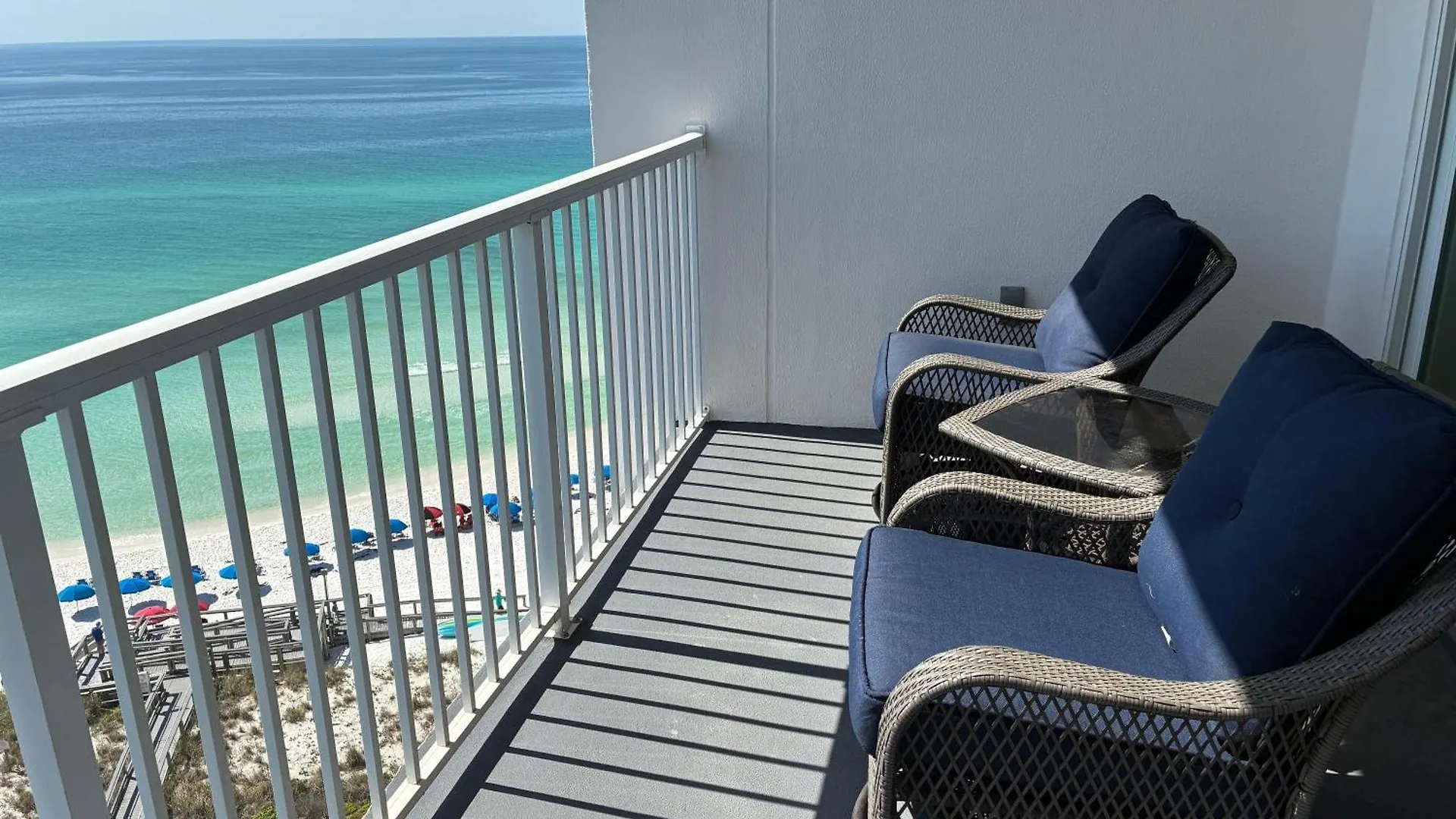 Holiday home 2122 Stunning Three-Bedroom Penthouse Shoreline Towers 2122 Destin