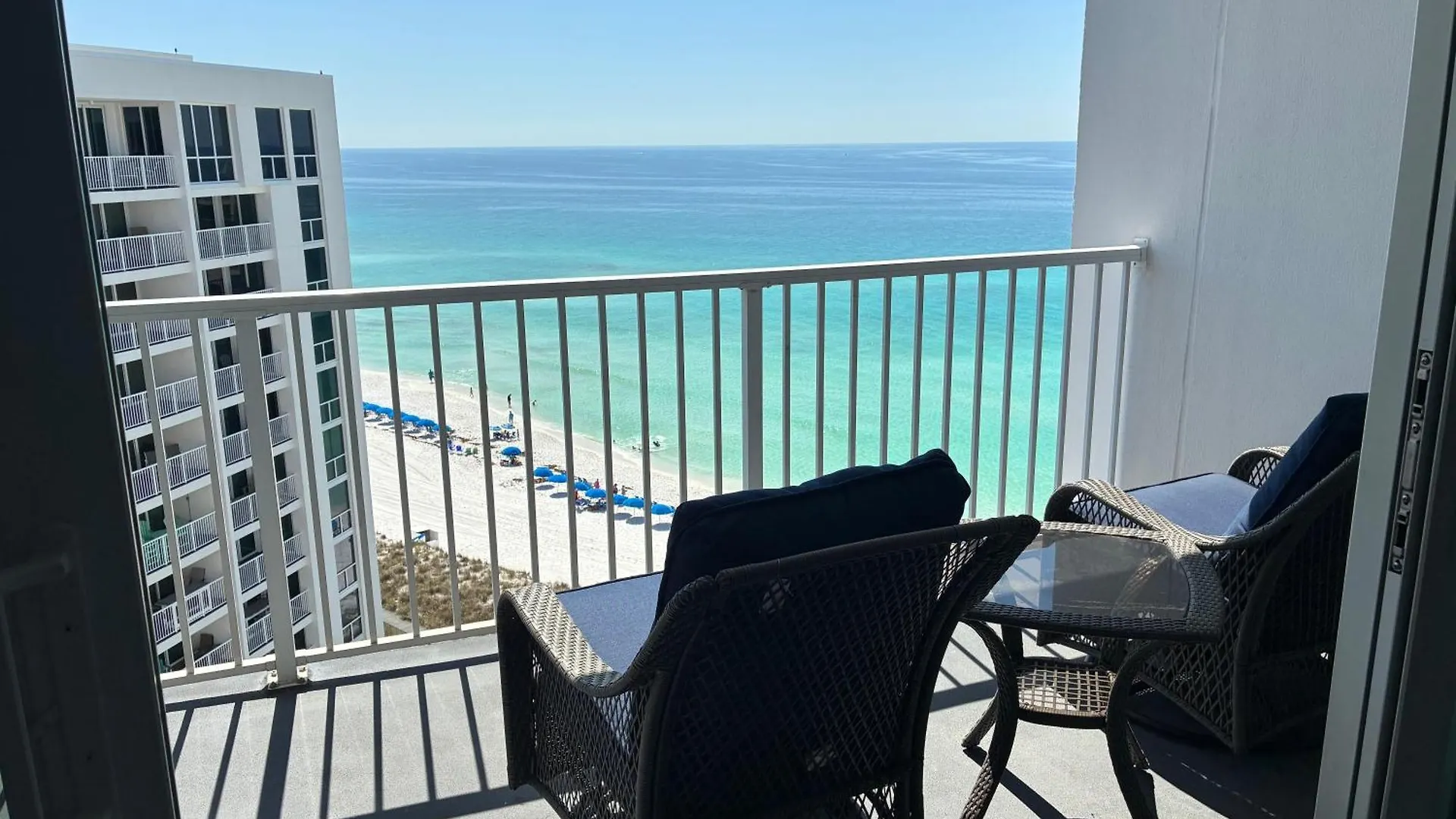 2122 Stunning Three-Bedroom Penthouse Shoreline Towers 2122 Destin United States